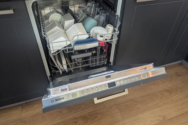 Bosch vaatwasser E:24 fout verhelpen (afvoerprobleem)