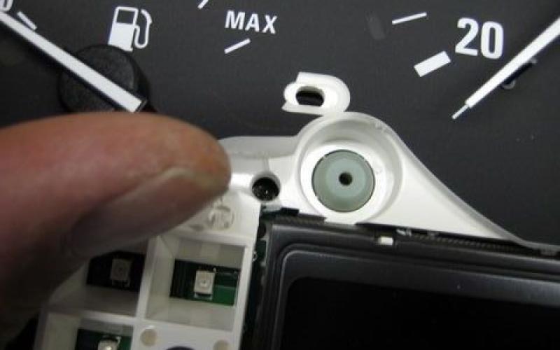 Flip the cluster back, dials facing up and dril holes!