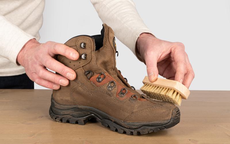 Removing dirt and mud