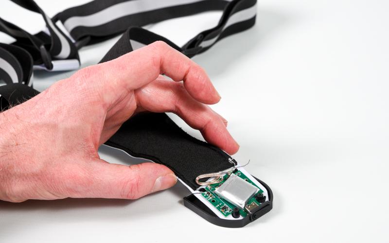 Behuizing openen